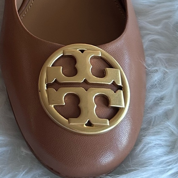 NWB Tory Burch Chelsea 50mm Pumps Napa Leather in Royal Tan - Picture 5 of 13